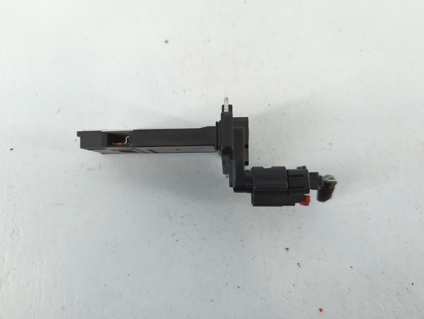 2012-2016 Cadillac Srx Mass Air Flow Meter Maf - Oemusedautoparts1.com