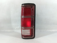 2010-2016 Cadillac Srx Tail Light Assembly Driver Left OEM P/N:4712 XS Fits Fits 2010 2011 2012 2013 2014 2015 2016 OEM Used