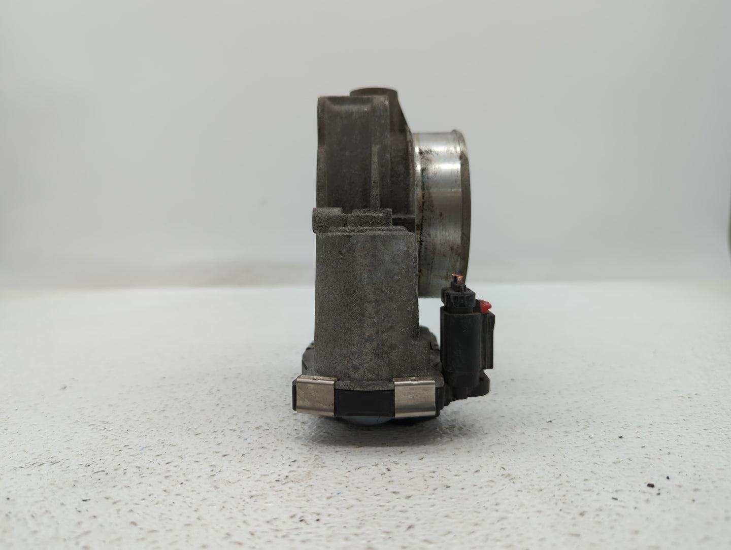 2016 Cadillac Xt5 Throttle Body P/N:12632172BA Fits Fits 2012 2013 2014 2015 2017 2018 2019 OEM Used Auto Parts - Oemusedaut