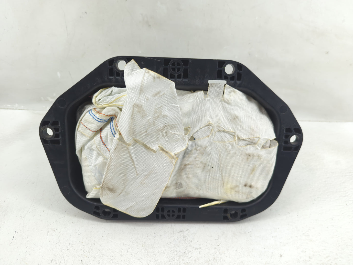 2013-2019 Cadillac Xts Air Bag Passenger Right Dashboard OEM P/N:22963308 Fits Fits 2013 2014 2015 2016 2017 2018 2019 OEM U