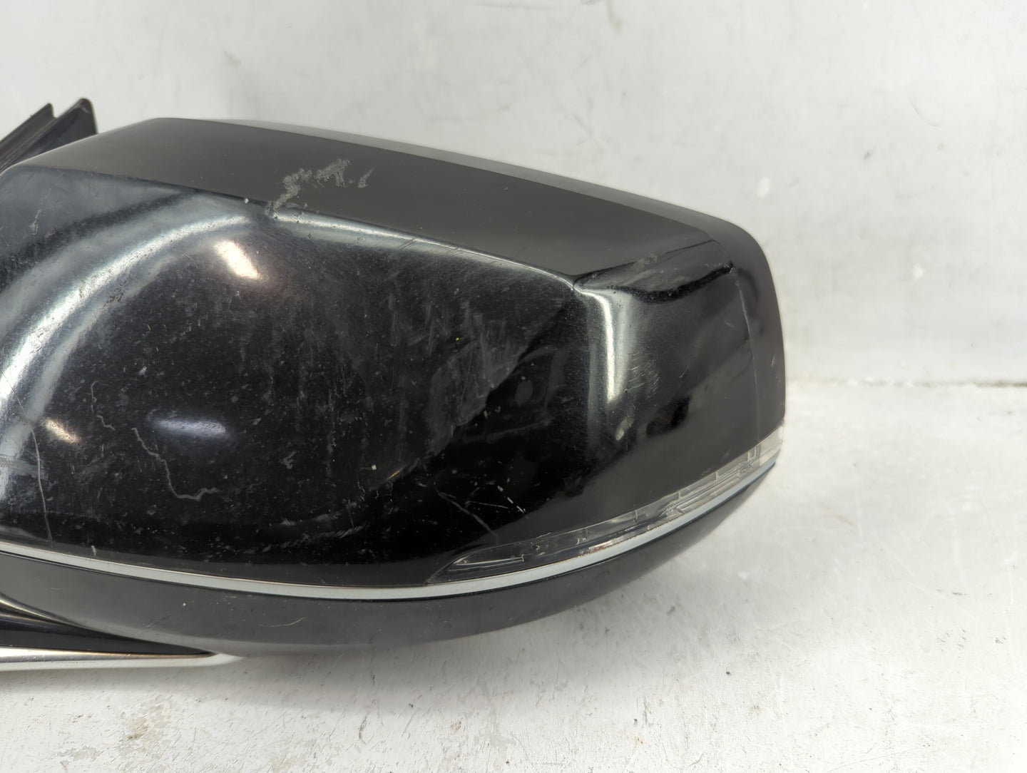 2016-2019 Cadillac Xts Driver Side View Mirror - Left Door Mirror OEM Used - Oemusedautoparts1.com