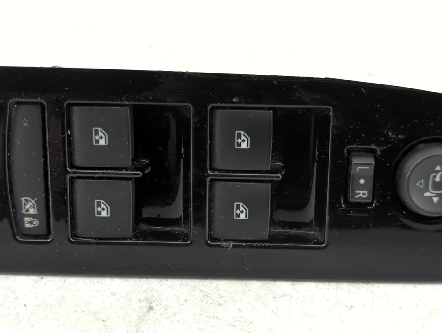 2015-2019 Cadillac Xts Master Power Window Switch Replacement Driver Side Left P/N:22993703 Fits OEM Used Auto Parts - Oemus
