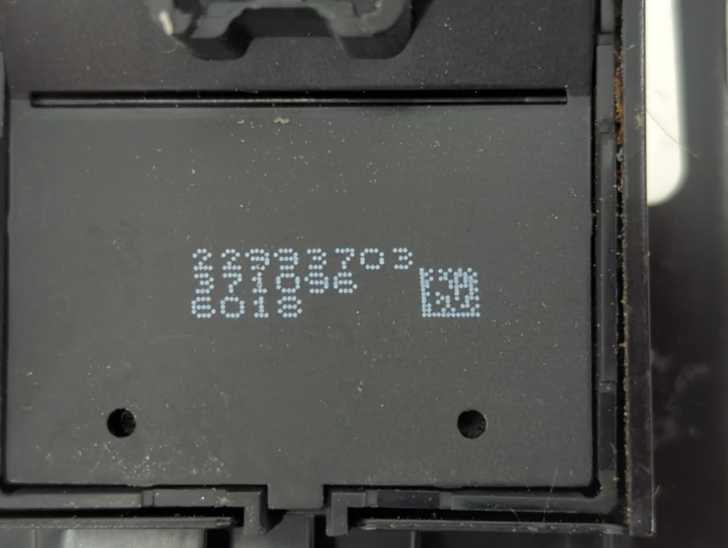 2015-2019 Cadillac Xts Master Power Window Switch Replacement Driver Side Left P/N:22993703 Fits OEM Used Auto Parts - Oemus