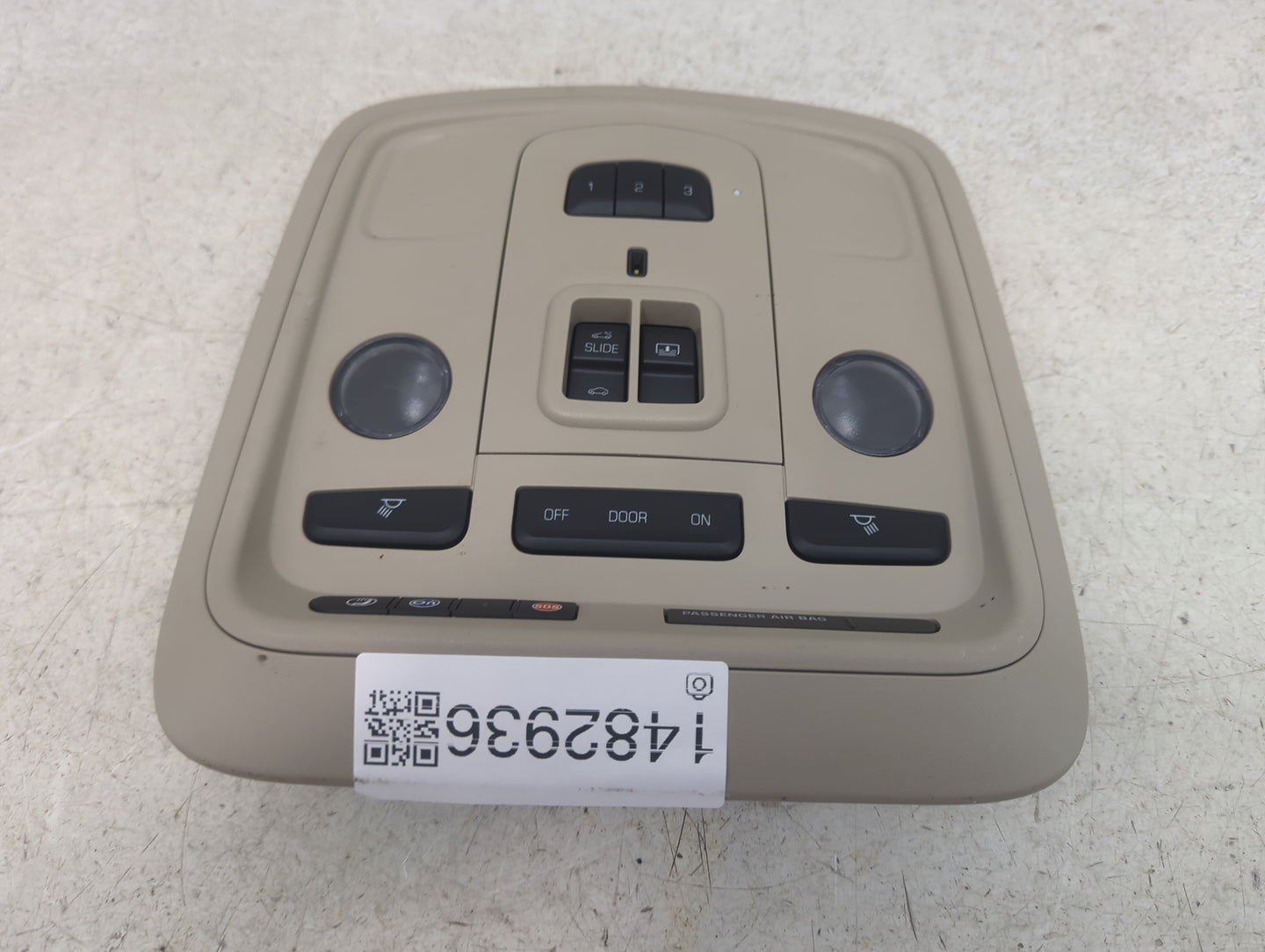 2015-2016 Cadillac Xts Overhead Console W/rear Climate Control Tan - Oemusedautoparts1.com