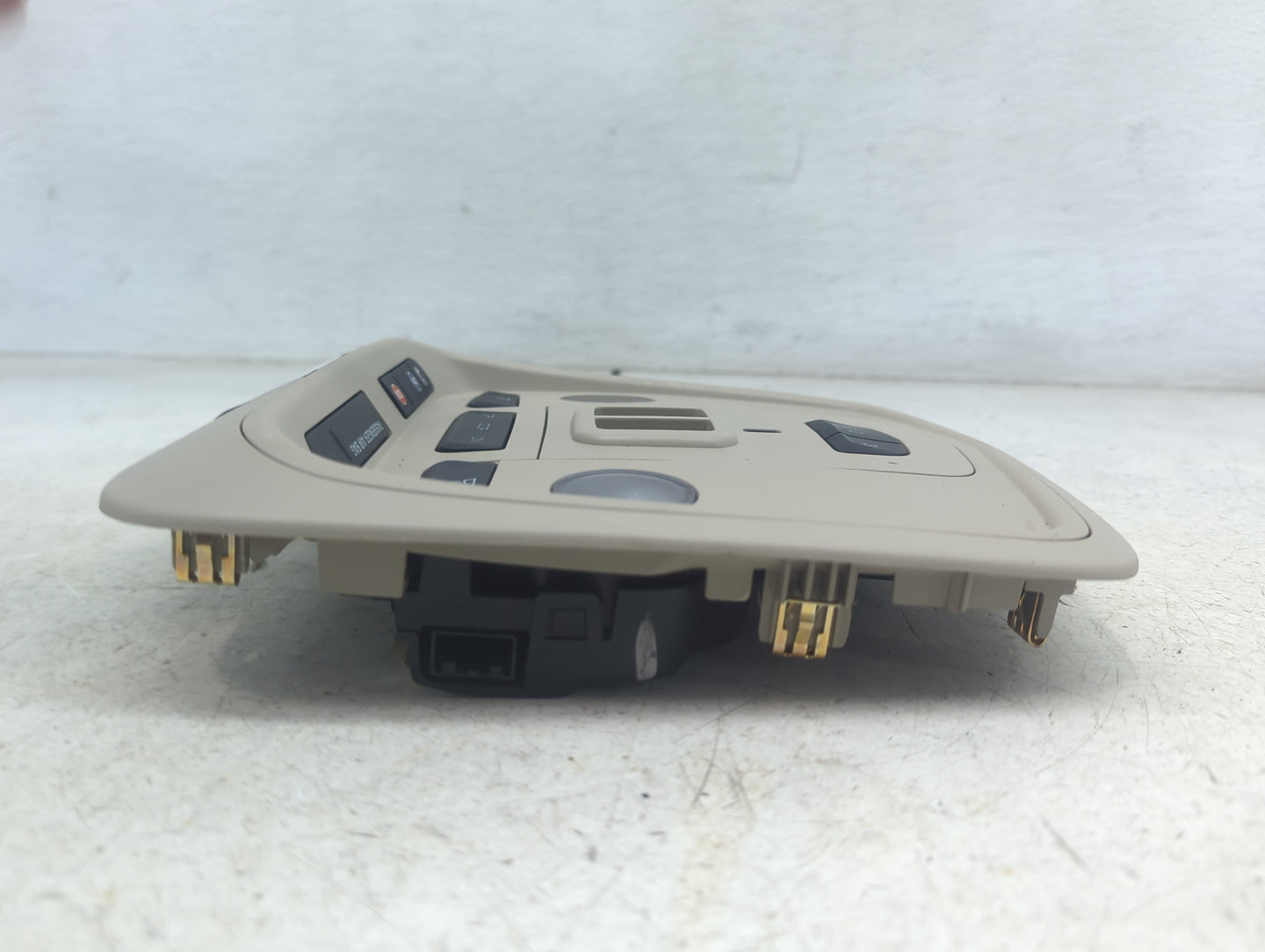 2015-2016 Cadillac Xts Overhead Console W/rear Climate Control Tan - Oemusedautoparts1.com