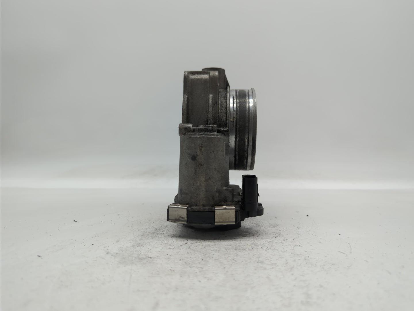 2013-2019 Cadillac Xts Throttle Body P/N:12670981AA 12632172BA Fits Fits 2012 2013 2014 2015 2016 2017 2018 2019 OEM Used Au