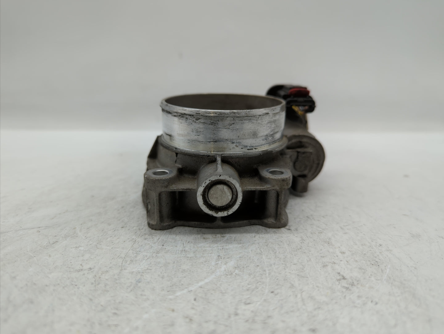 2013-2019 Cadillac Xts Throttle Body P/N:12670981AA 12632172BA Fits Fits 2012 2013 2014 2015 2016 2017 2018 2019 OEM Used Au