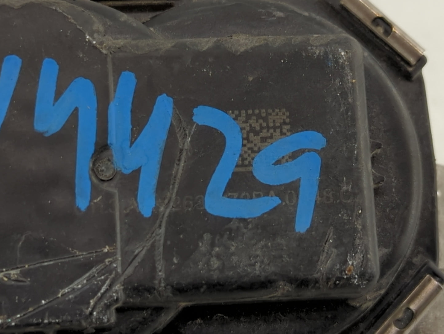 2013-2019 Cadillac Xts Throttle Body P/N:12670981AA 12632172BA Fits Fits 2012 2013 2014 2015 2016 2017 2018 2019 OEM Used Au