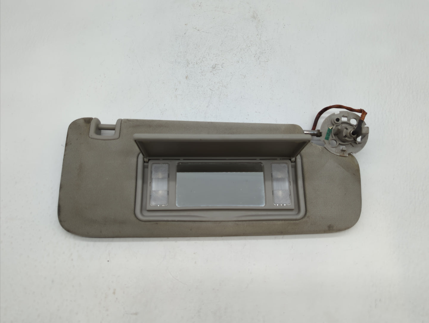 2013-2017 Cadillac Xts Sun Visor Shade Replacement Passenger Right Mirror Fits Fits 2013 2014 2015 2016 2017 OEM Used Auto P