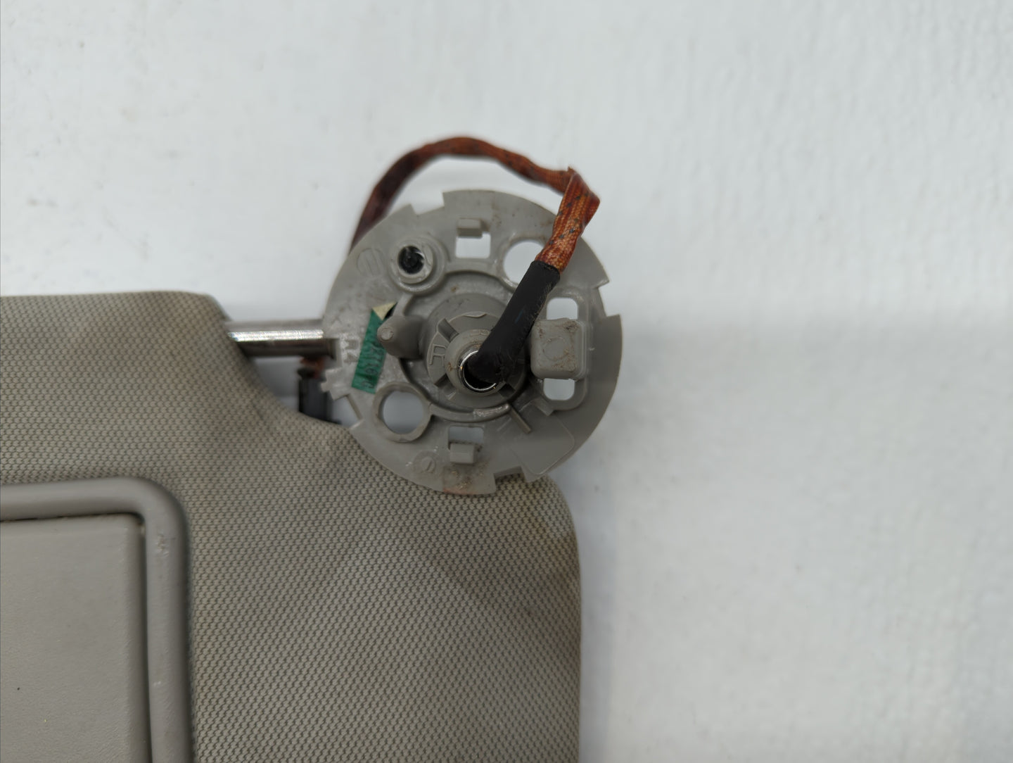 2013-2017 Cadillac Xts Sun Visor Shade Replacement Passenger Right Mirror Fits Fits 2013 2014 2015 2016 2017 OEM Used Auto P