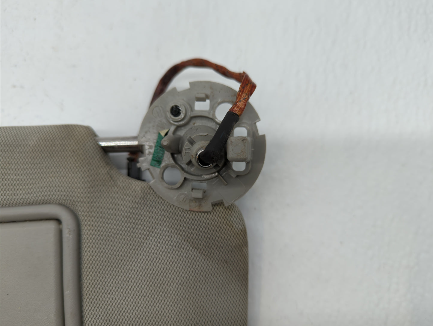 2013-2017 Cadillac Xts Sun Visor Shade Replacement Passenger Right Mirror Fits Fits 2013 2014 2015 2016 2017 OEM Used Auto P