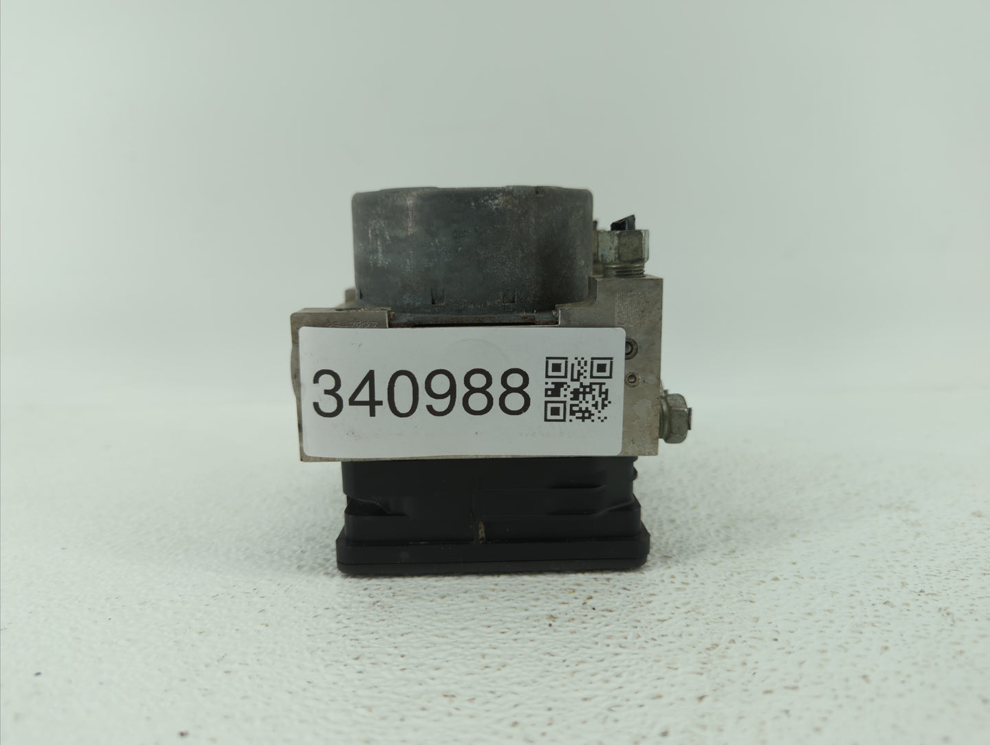 2016 Cadillac Xts ABS Pump Control Module Replacement P/N:23308257 Fits OEM Used Auto Parts - Oemusedautoparts1.com