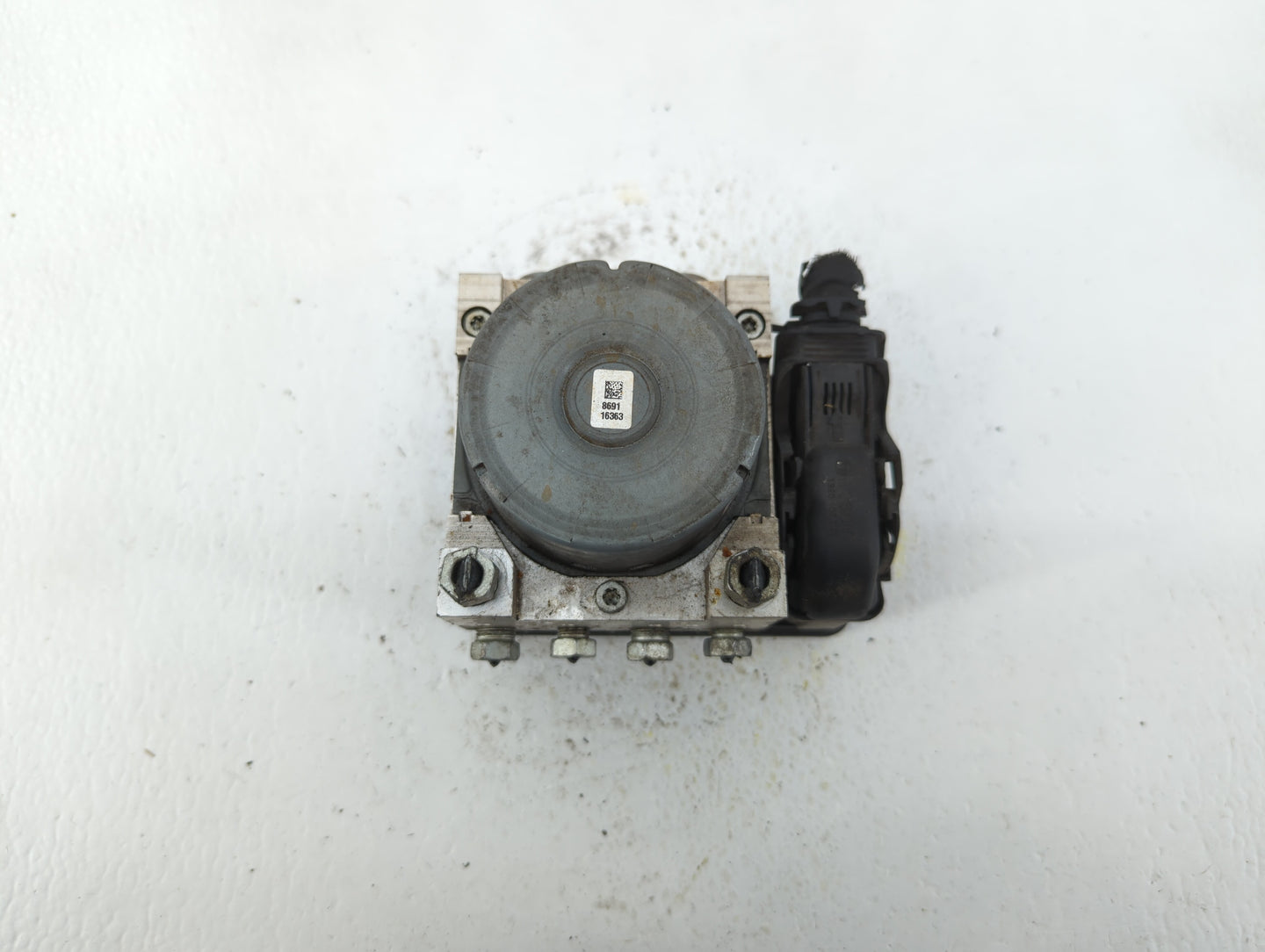 2016 Cadillac Xts ABS Pump Control Module Replacement P/N:22932478 23308257 Fits OEM Used Auto Parts - Oemusedautoparts1.com