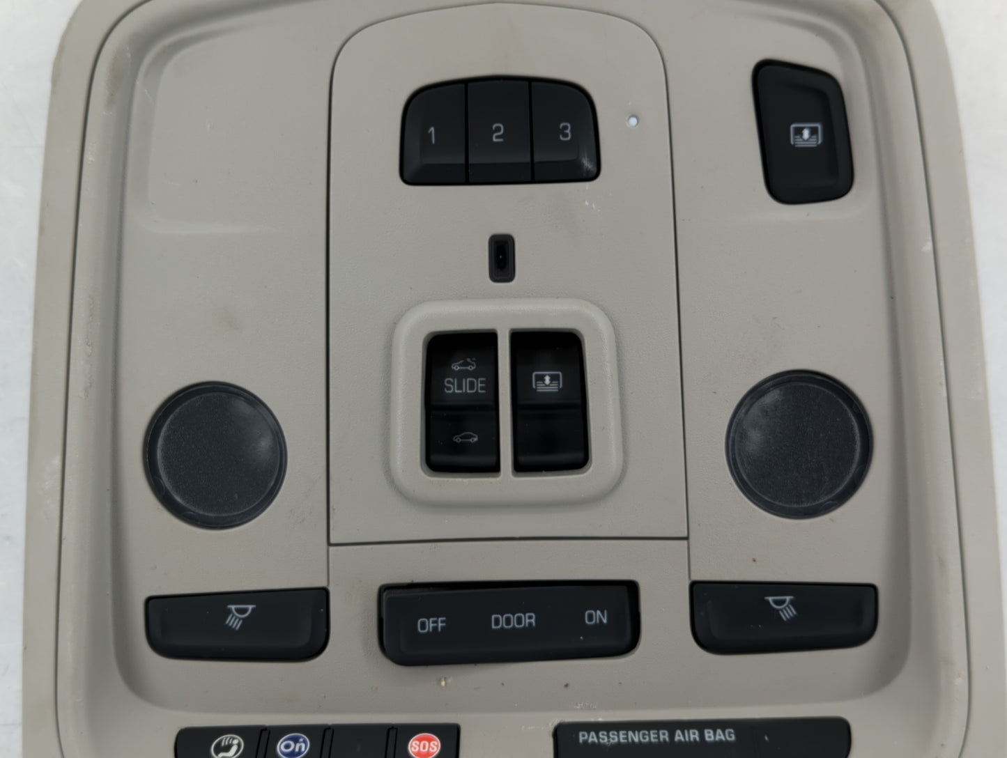 2015-2016 Cadillac Xts Center Floor Console P/N:22850908 Fits Fits 2015 2016 OEM Used Auto Parts - Oemusedautoparts1.com
