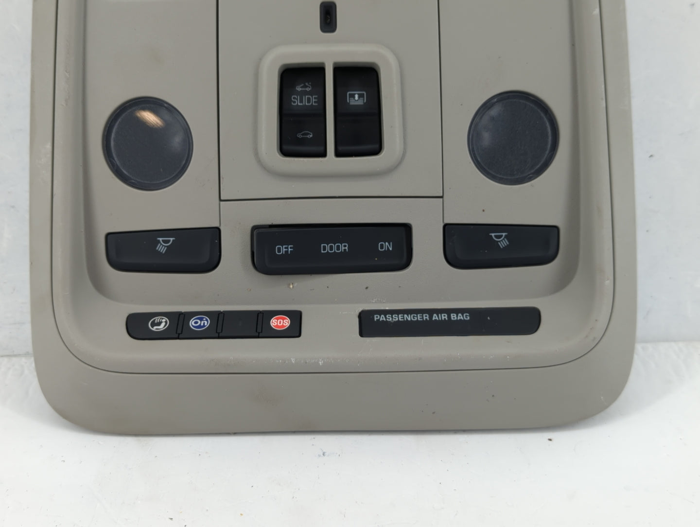 2015-2016 Cadillac Xts Center Floor Console P/N:22850908 Fits Fits 2015 2016 OEM Used Auto Parts - Oemusedautoparts1.com