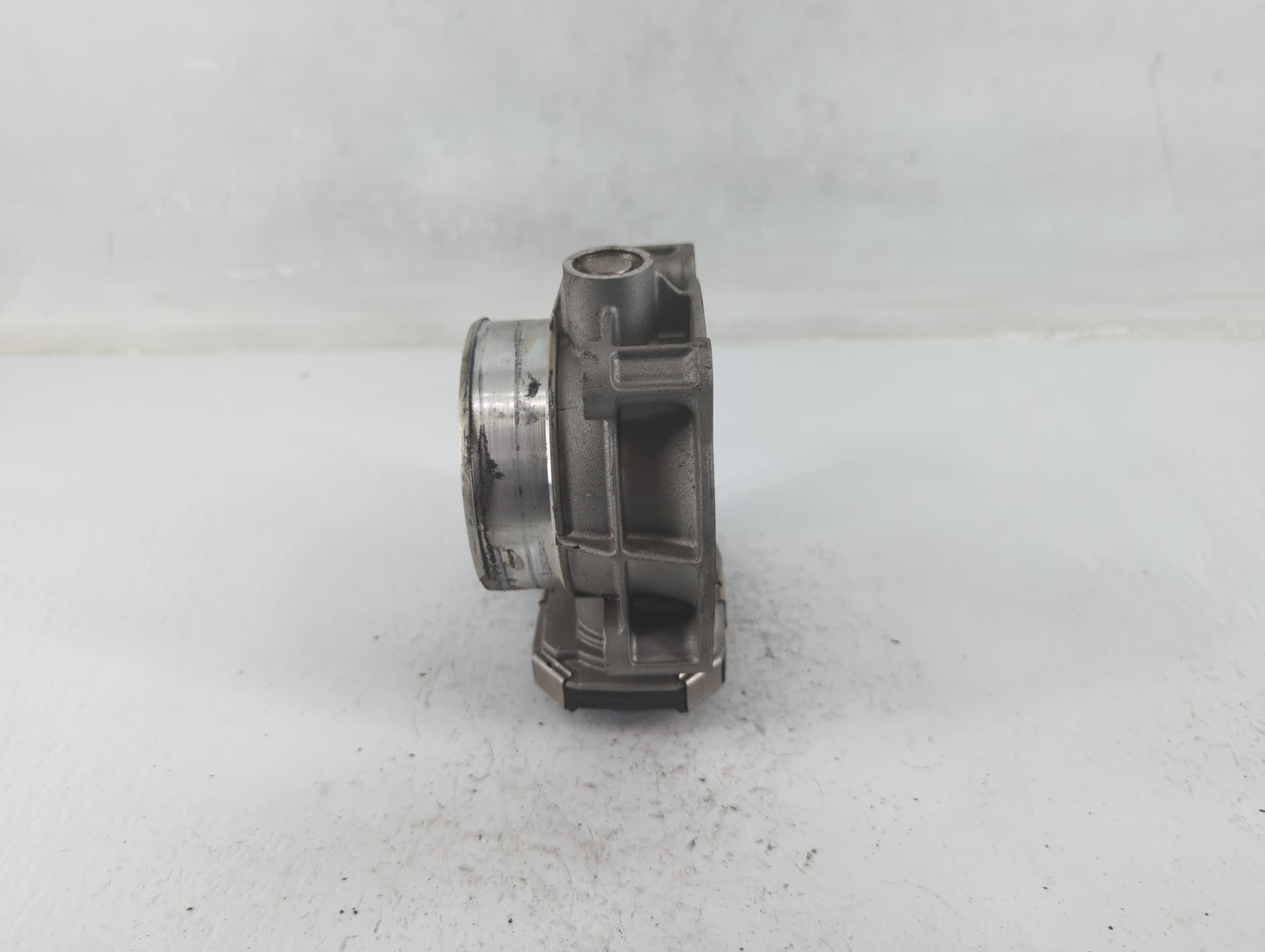 2013-2019 Cadillac Xts Throttle Body P/N:12632172BA Fits Fits 2012 2013 2014 2015 2016 2017 2018 2019 2020 2021 2022 OEM Use