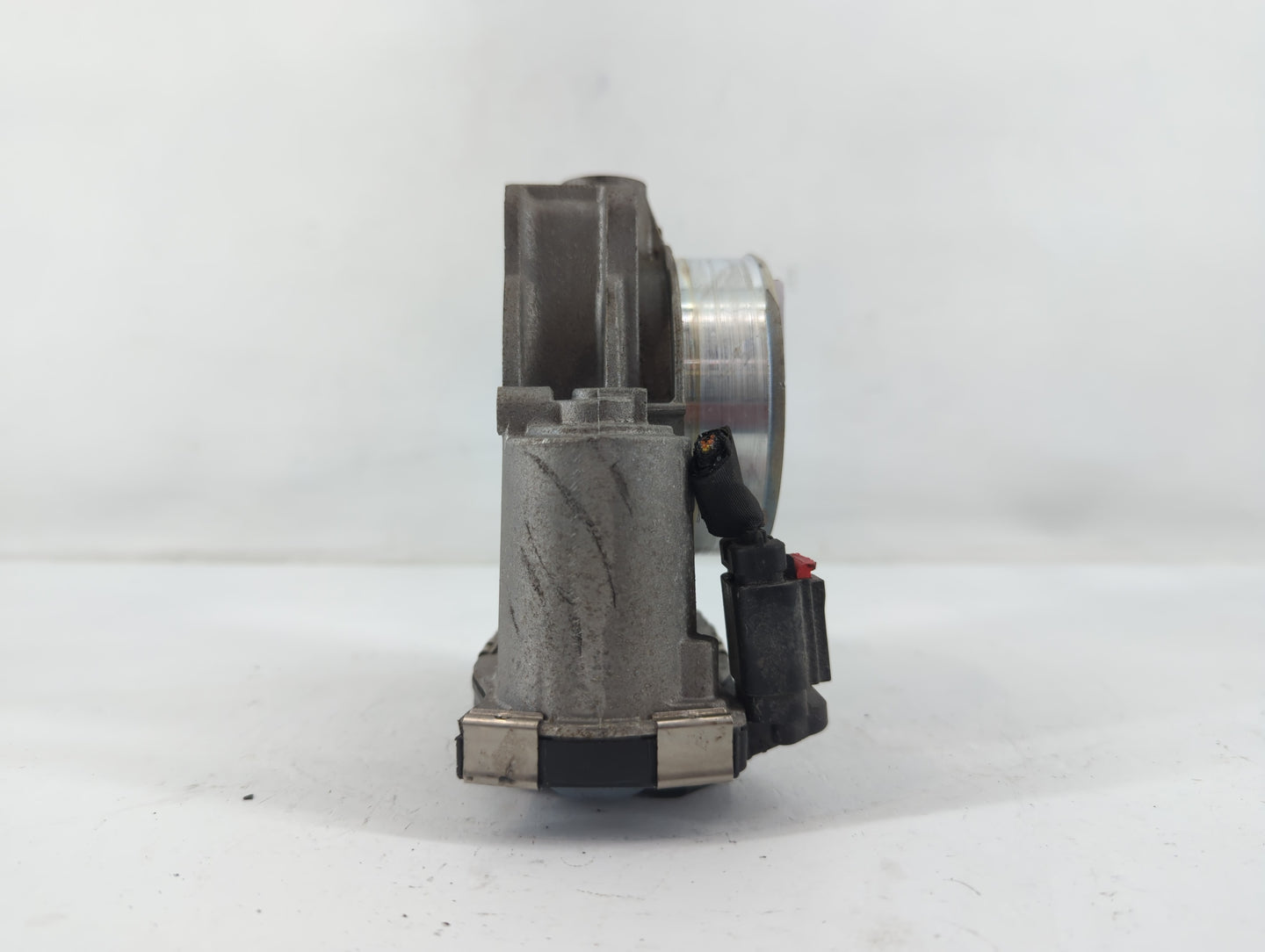 2013-2019 Cadillac Xts Throttle Body P/N:12632172BA Fits Fits 2012 2013 2014 2015 2016 2017 2018 2019 2020 2021 2022 OEM Use