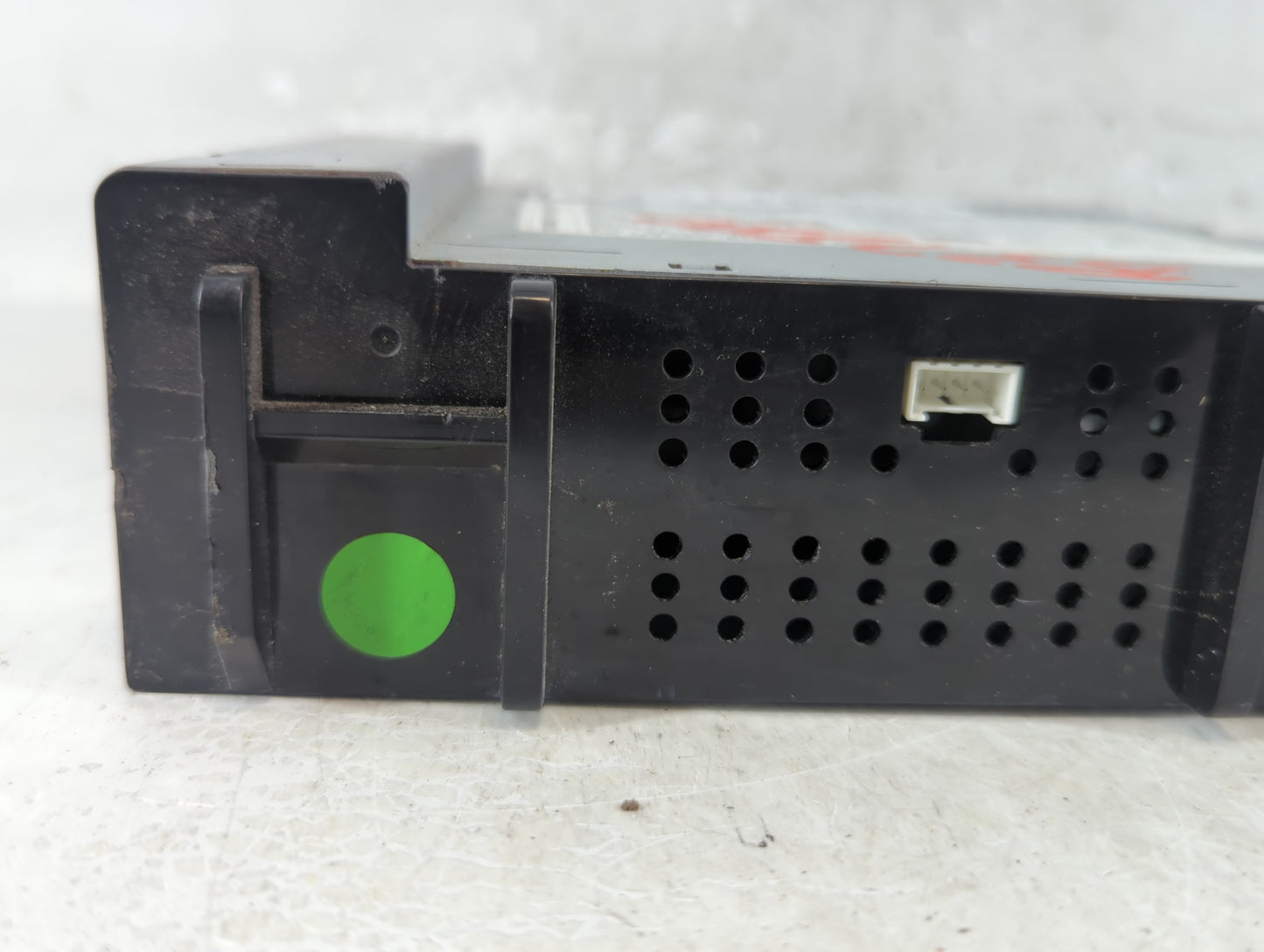 2016 Chevrolet Camaro Radio AM FM Cd Player Receiver Replacement P/N:42473829 Fits Fits 2017 OEM Used Auto Parts - Oemusedau