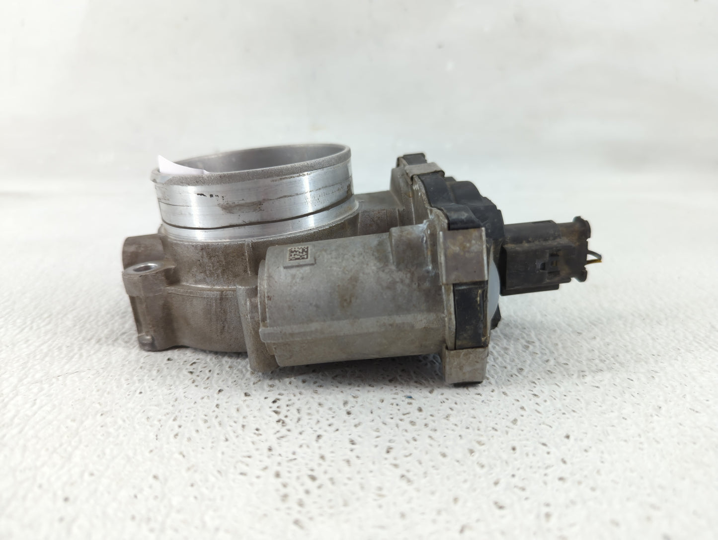 2016-2021 Chevrolet Camaro Throttle Body P/N:12671014 Fits Fits 2016 2017 2018 2019 2020 2021 2022 OEM Used Auto Parts - Oem