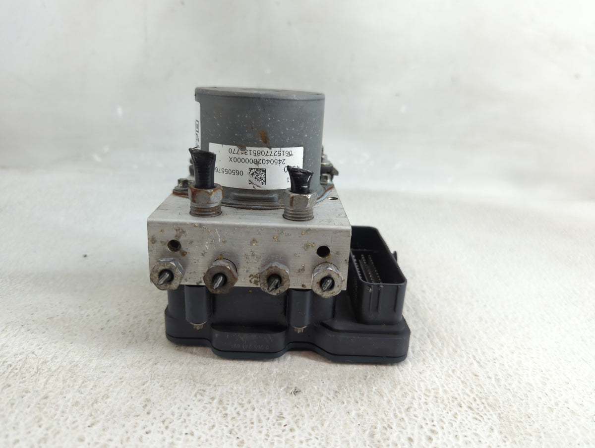 2016 Chevrolet Camaro Anti-Lock Brake ABS Pump Module Actuator OEM P/N:065055766 Fits OEM Used Auto Parts - Oemusedautoparts