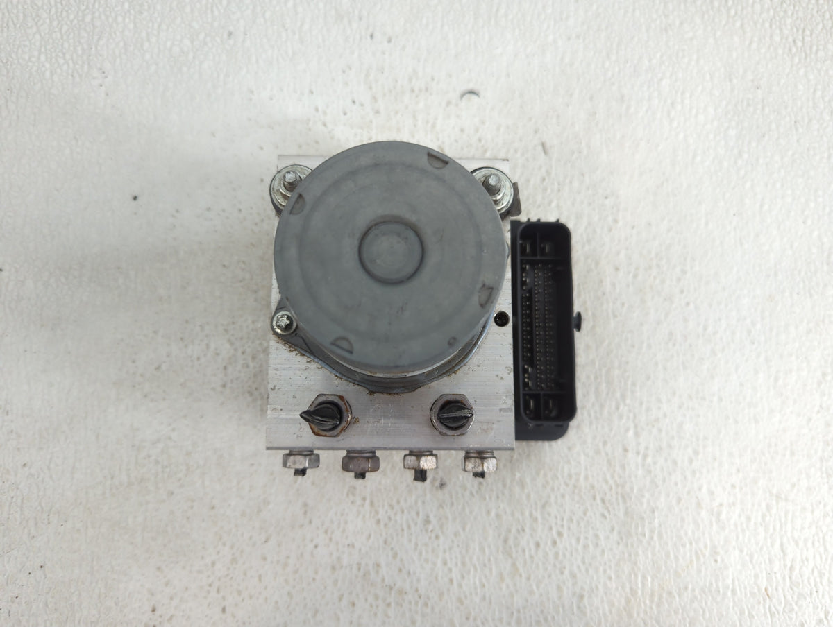 2016 Chevrolet Camaro Anti-Lock Brake ABS Pump Module Actuator OEM P/N:065055766 Fits OEM Used Auto Parts - Oemusedautoparts
