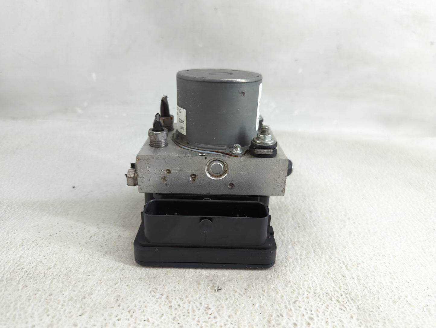 2016 Chevrolet Camaro ABS Pump Control Module Replacement P/N:065055766 Fits OEM Used Auto Parts - Oemusedautoparts1.com