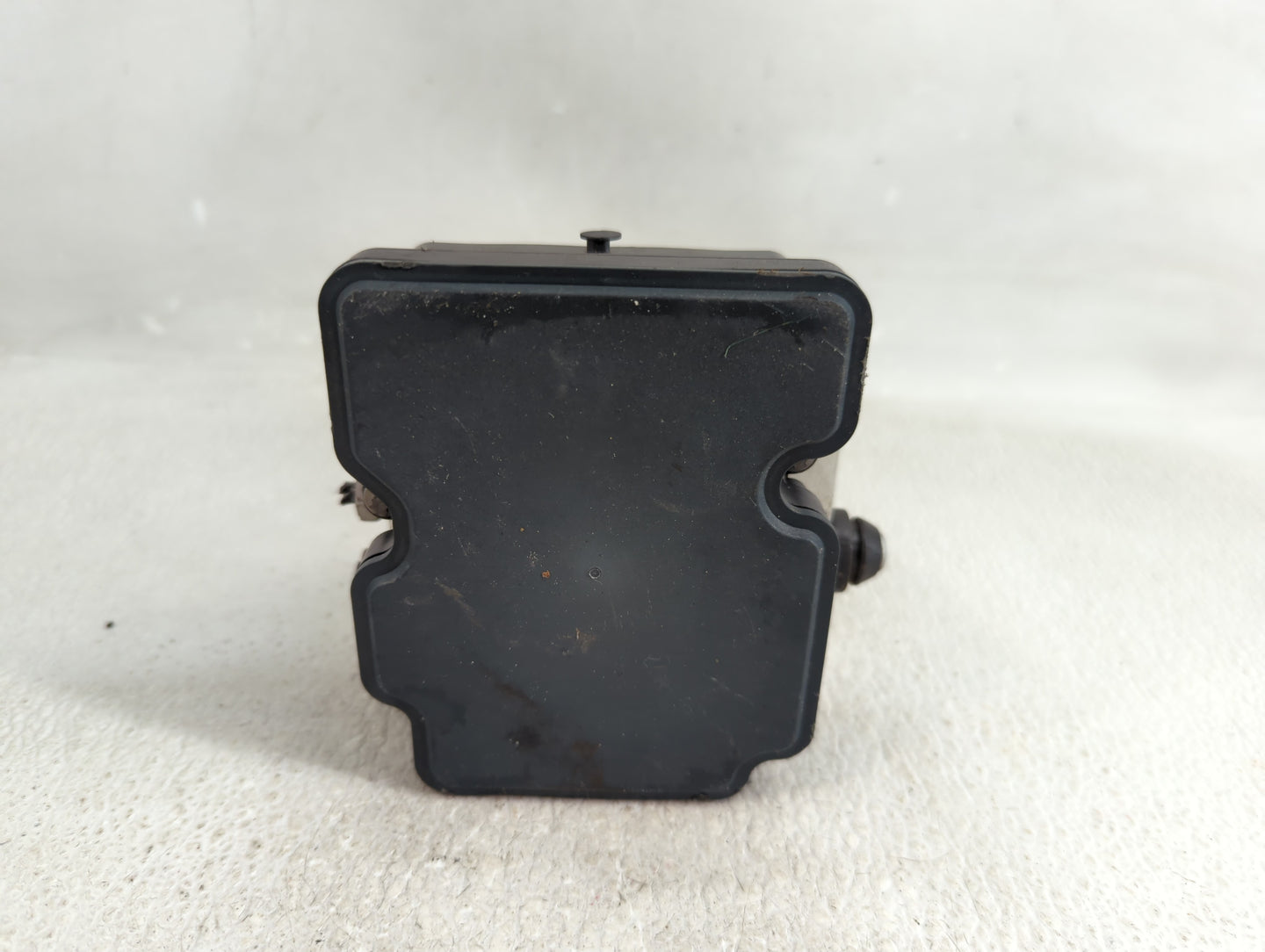 2016 Chevrolet Camaro ABS Pump Control Module Replacement P/N:065055766 Fits OEM Used Auto Parts - Oemusedautoparts1.com