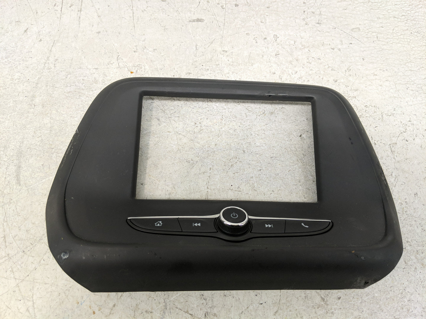 Chevrolet Camaro Radio Control Panel - Oemusedautoparts1.com