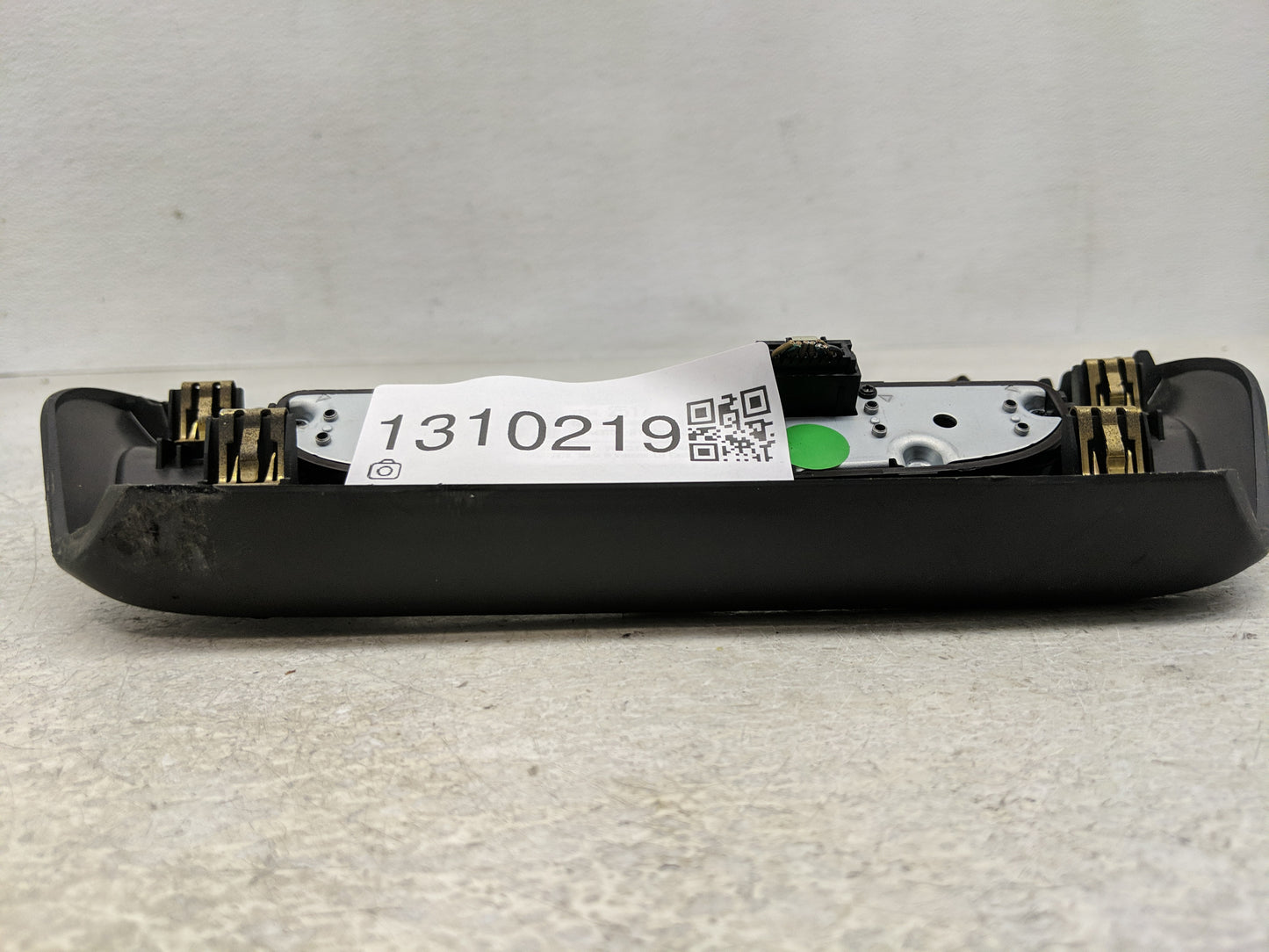 Chevrolet Camaro Radio Control Panel - Oemusedautoparts1.com