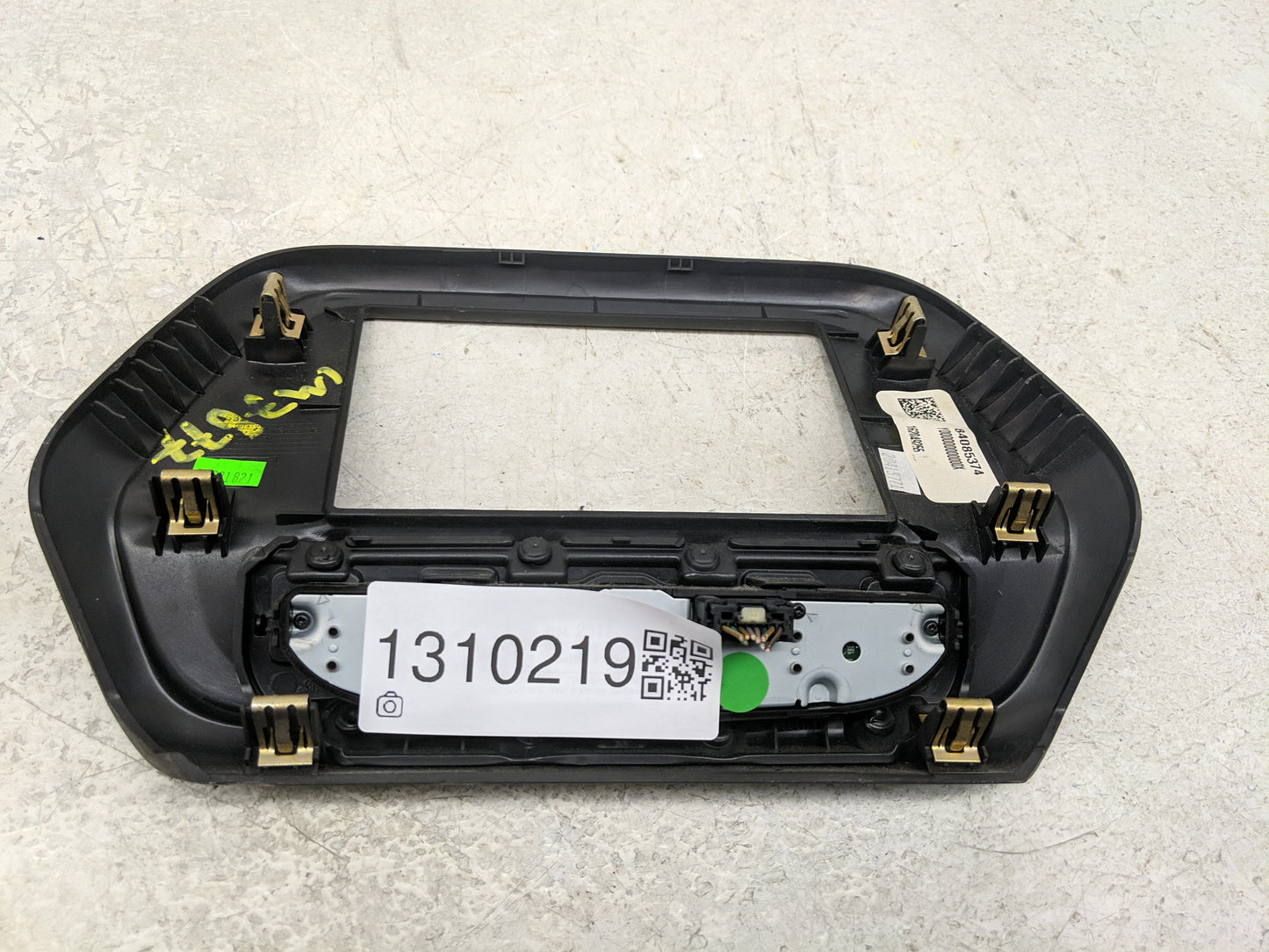 Chevrolet Camaro Radio Control Panel - Oemusedautoparts1.com
