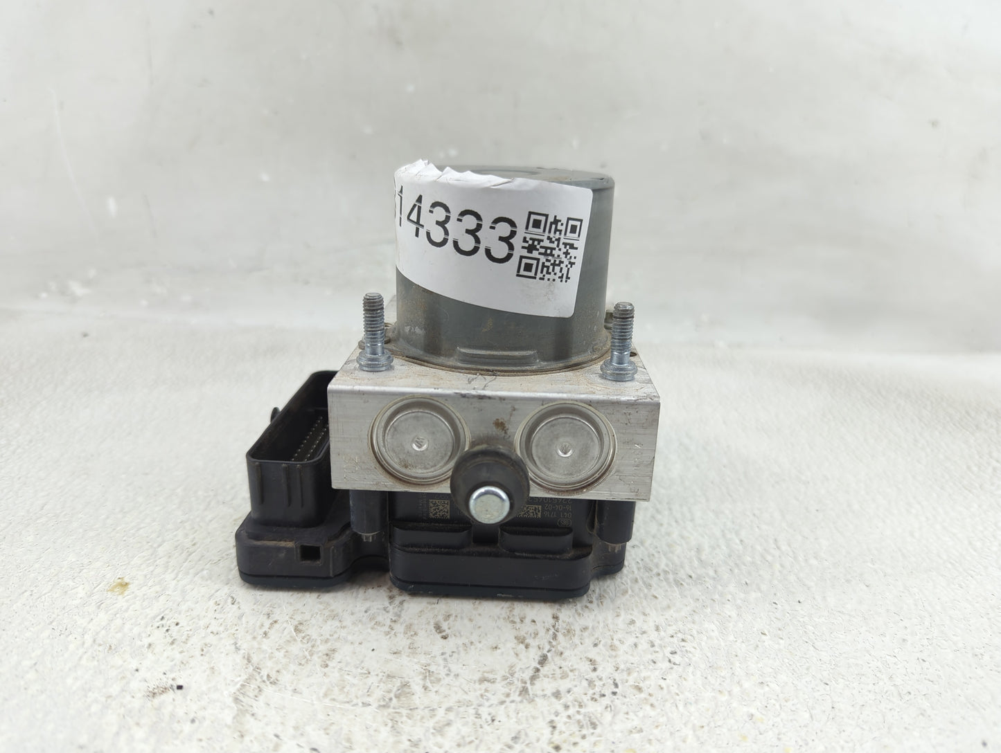 2016 Chevrolet Camaro ABS Pump Control Module Replacement P/N:065055766 Fits OEM Used Auto Parts - Oemusedautoparts1.com