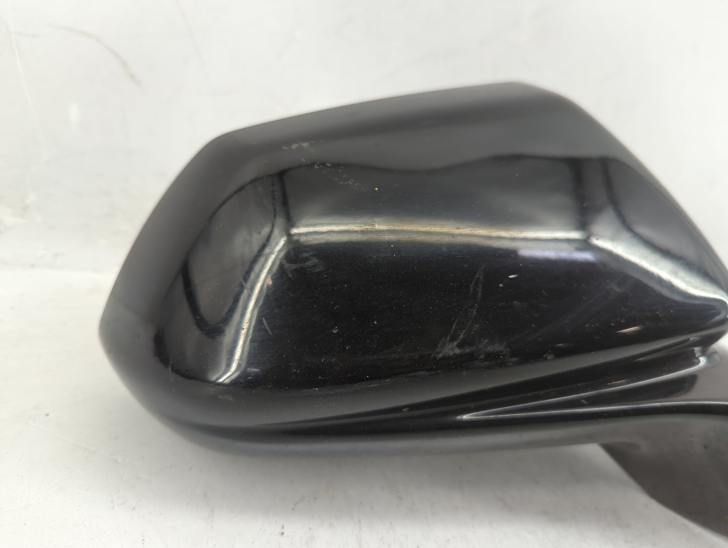 2016-2019 Chevrolet Camaro Passenger Side View Mirror - Right Door Mirror OEM Used - Oemusedautoparts1.com