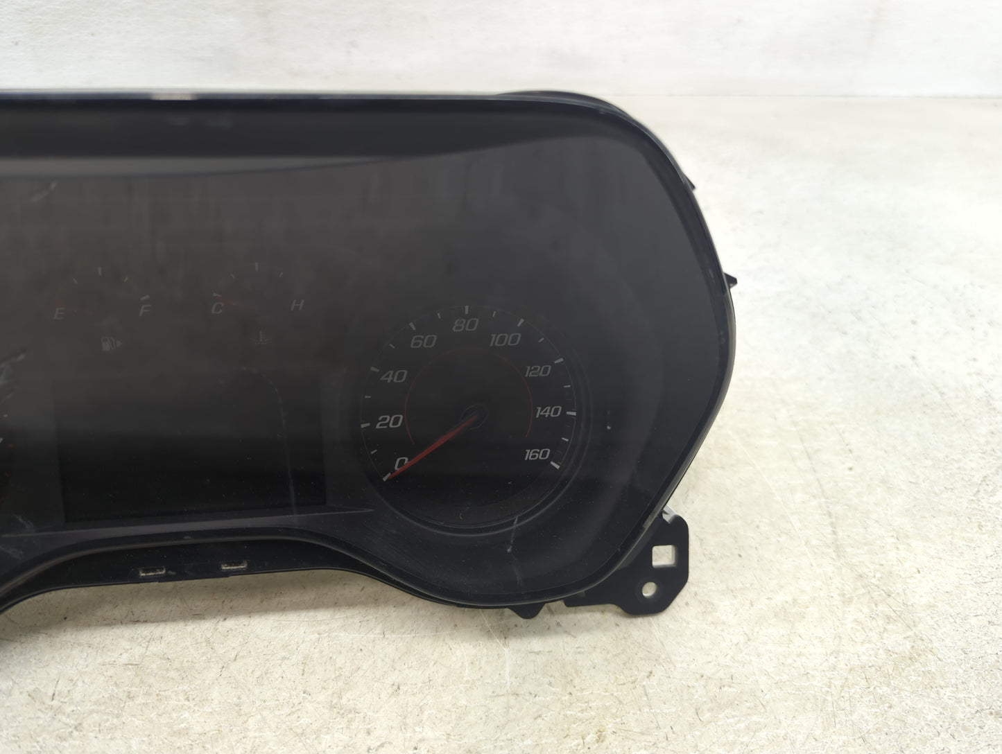 2016 Chevrolet Camaro Instrument Cluster Speedometer Gauges P/N:84025439 Fits OEM Used Auto Parts - Oemusedautoparts1.com