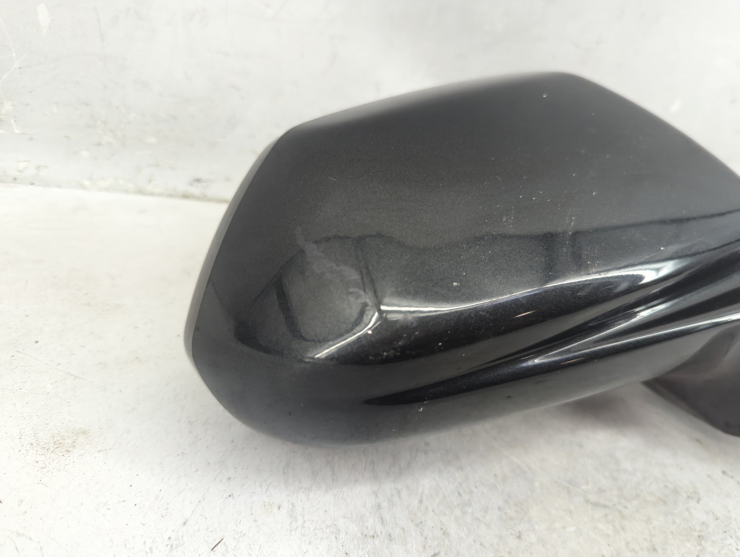 2016-2019 Chevrolet Camaro Passenger Side View Mirror - Right Door Mirror OEM Used - Oemusedautoparts1.com