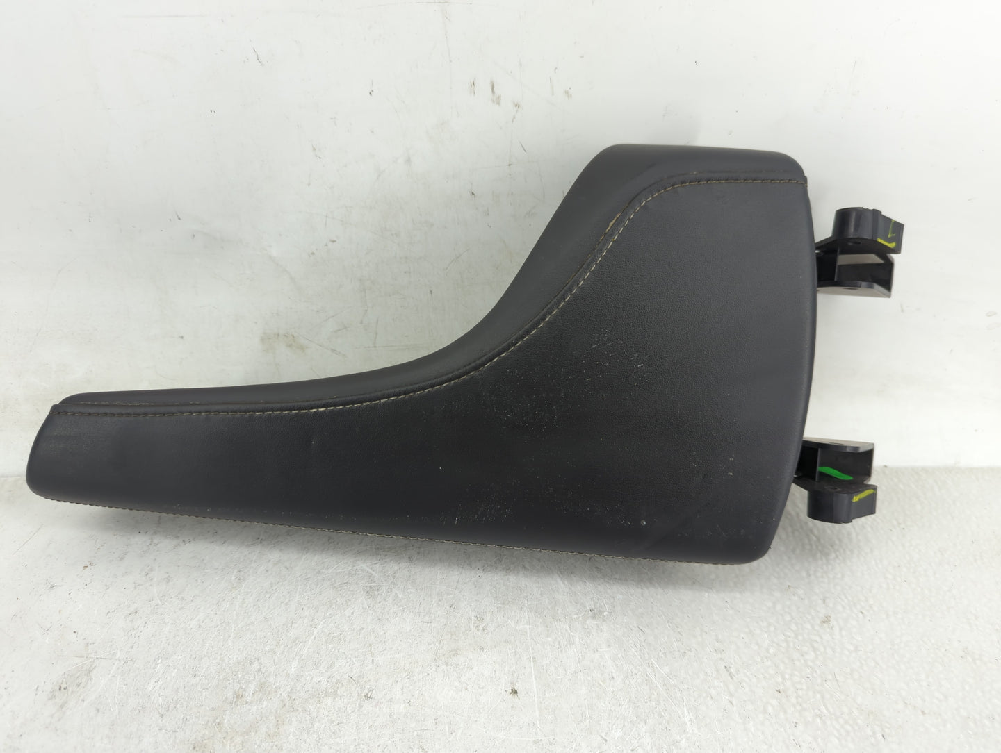 2016 Chevrolet Camaro Center Console Armrest Cover Lid Fits OEM Used Auto Parts - Oemusedautoparts1.com