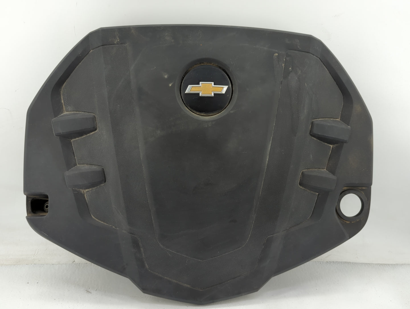 2016 Chevrolet Camaro Engine Cover - Oemusedautoparts1.com
