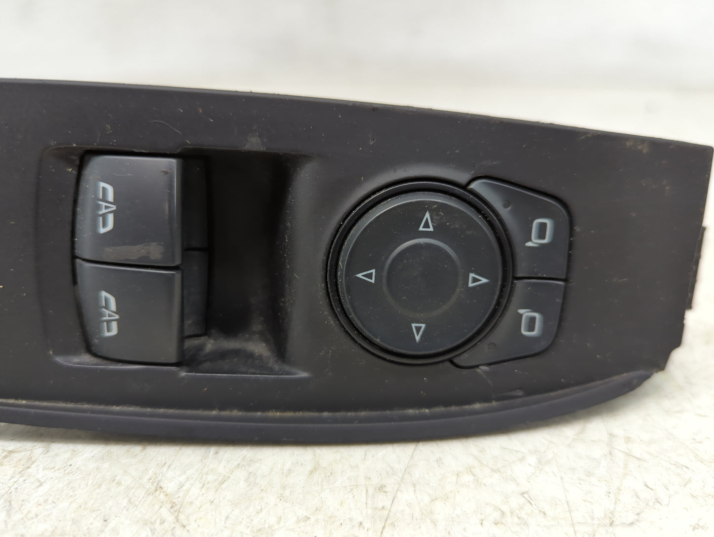 2016-2021 Chevrolet Camaro Master Power Window Switch Replacement Driver Side Left P/N:23318737 Fits OEM Used Auto Parts - O