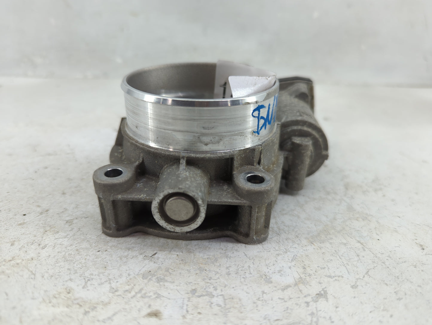 2016-2021 Chevrolet Camaro Throttle Body P/N:1267 1014 Fits Fits 2014 2015 2016 2017 2018 2019 2020 2021 2022 OEM Used Auto 