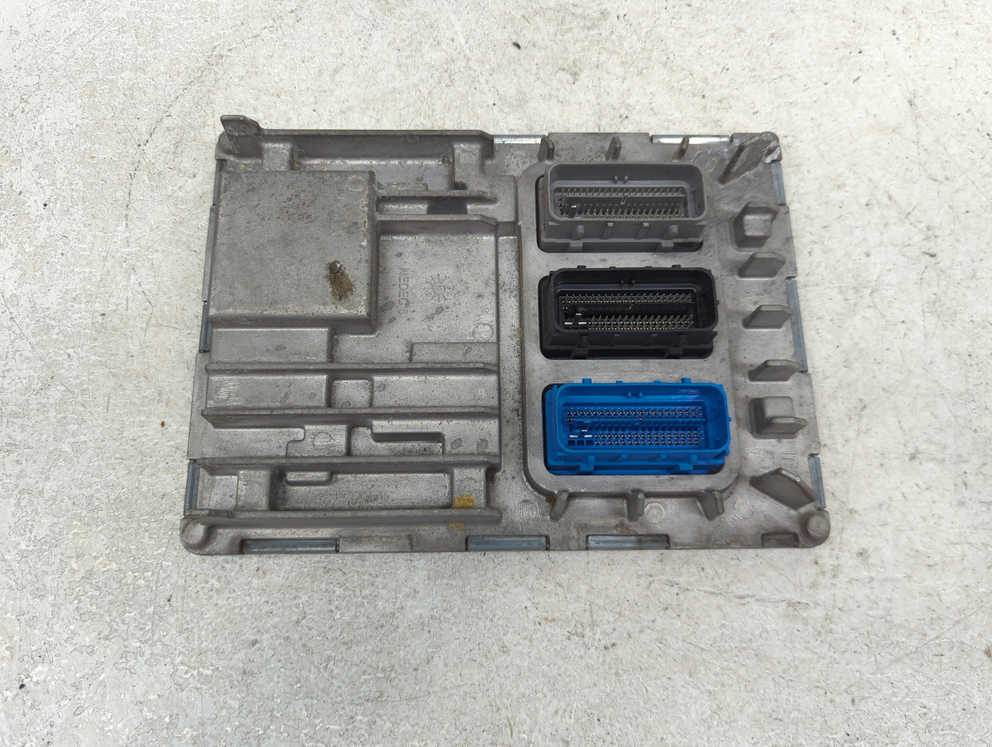 2016 Chevrolet Camaro PCM Engine Control Computer ECU ECM PCU OEM P/N:12687483 Fits Fits 2014 2015 OEM Used Auto Parts - Oem