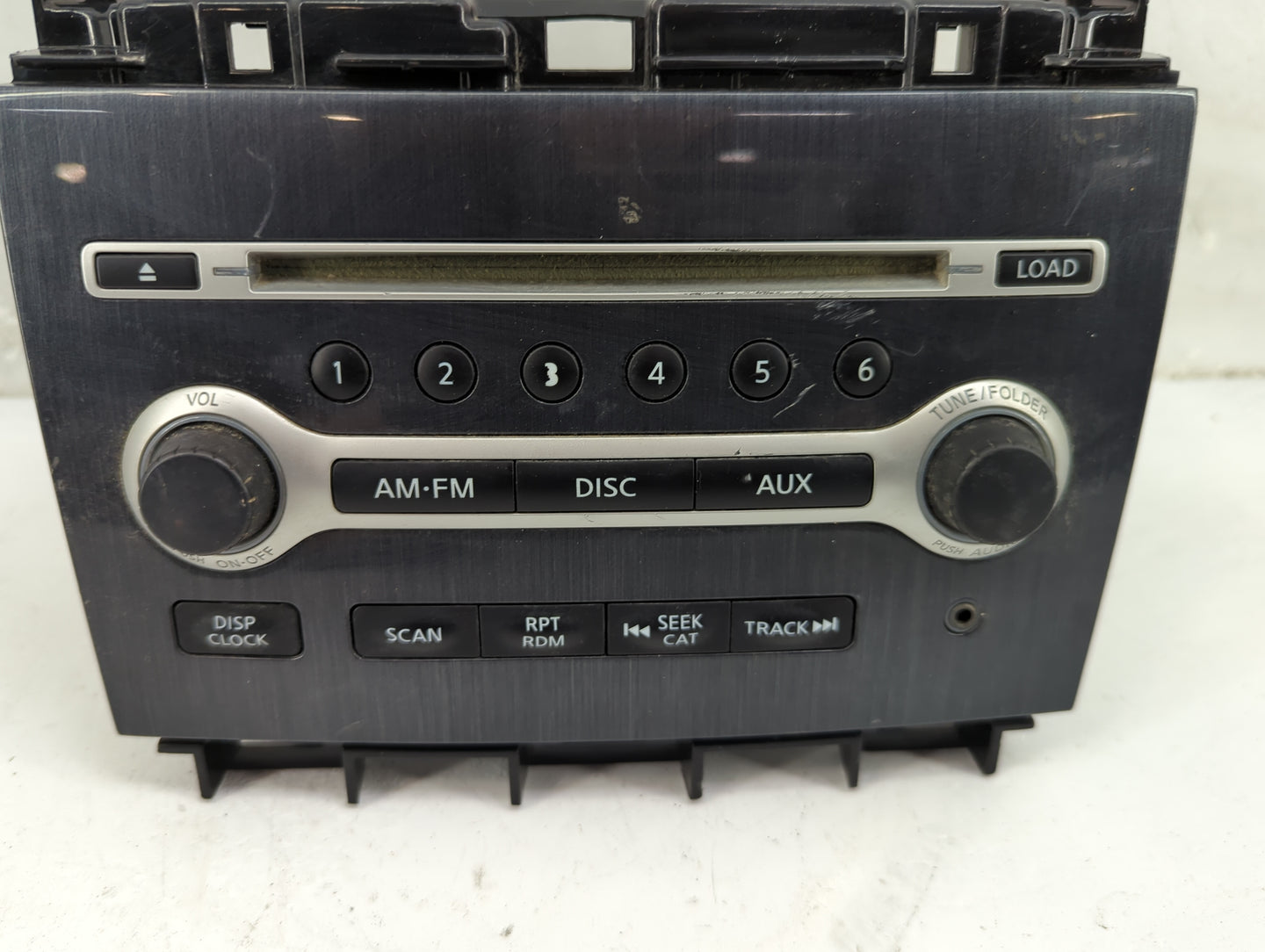 2016 Chevrolet Camaro Radio AM FM Cd Player Receiver Replacement P/N:28185 9DA0A Fits Fits 2018 OEM Used Auto Parts - Oemuse