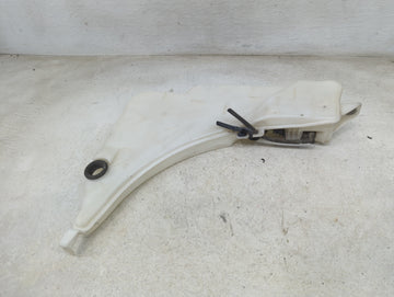 2016-2017 Chevrolet Camaro Windshield Washer Fluid Reservoir Bottle Oem 1465654