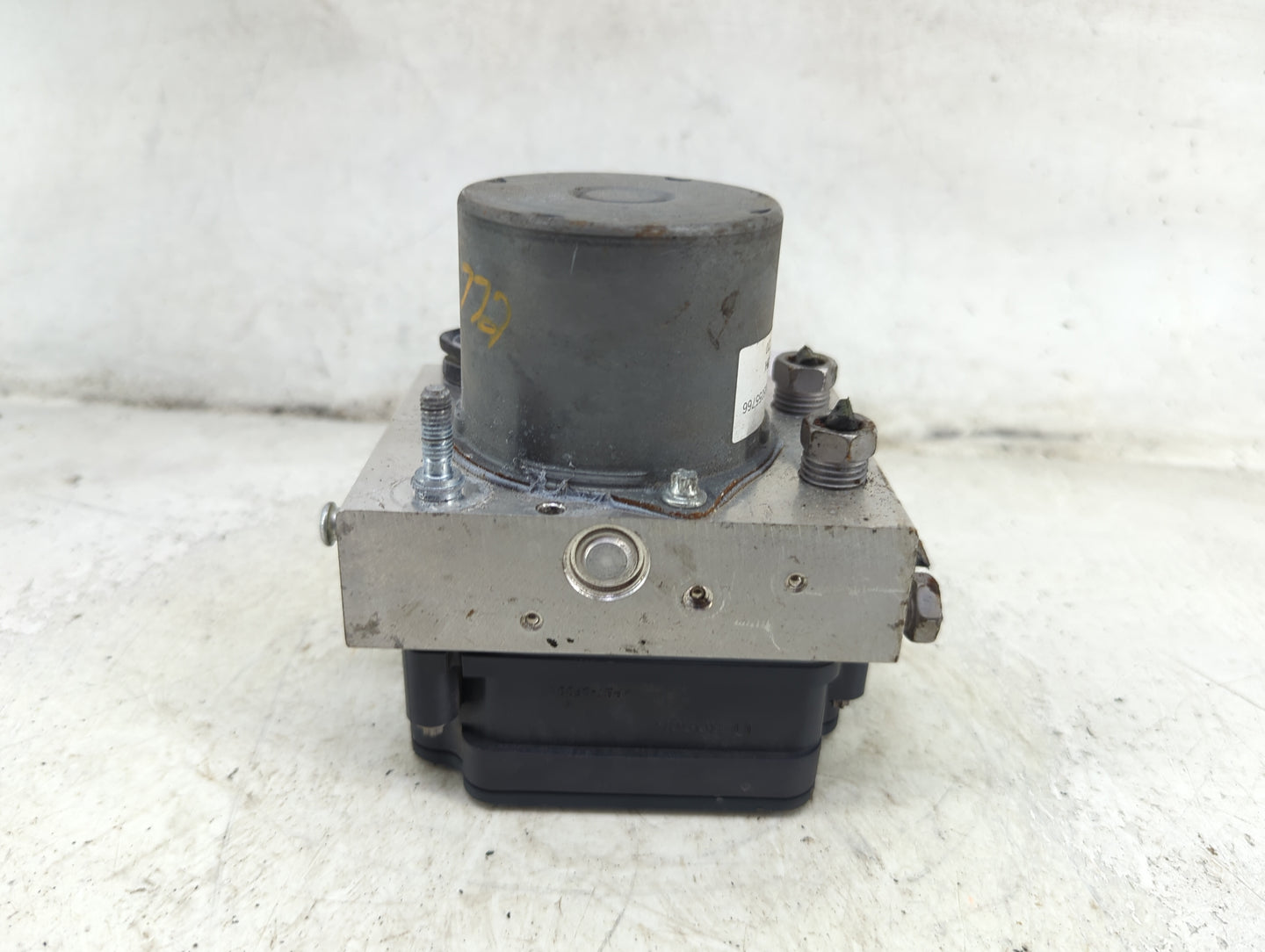 2016 Chevrolet Camaro ABS Pump Control Module Replacement P/N:0265255766 24504020000X, 0316085864007720, 2341, 4640 Fits OEM