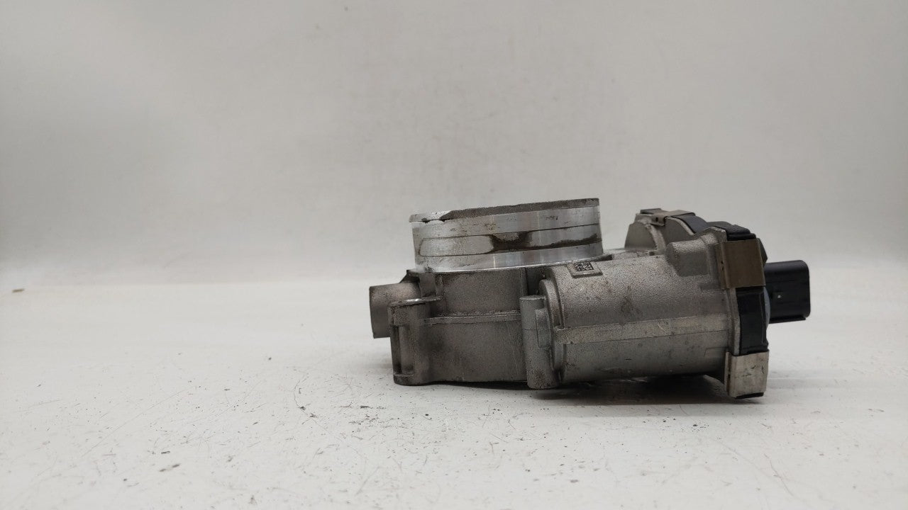 2016-2019 Chevrolet Camaro Throttle Body P/N:12648414 12671014 Fits Fits 2016 2017 2018 2019 OEM Used Auto Parts - Oemusedau
