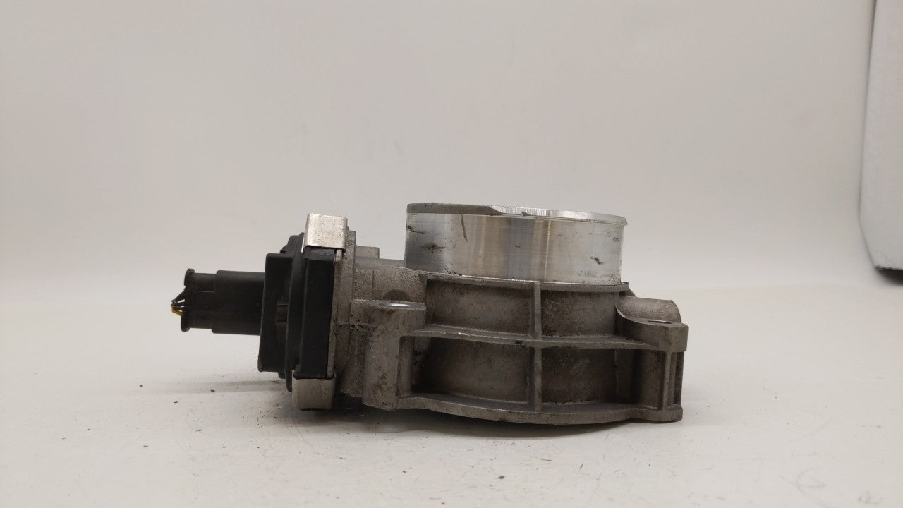 2016-2019 Chevrolet Camaro Throttle Body P/N:12648414 12671014 Fits Fits 2016 2017 2018 2019 OEM Used Auto Parts - Oemusedau