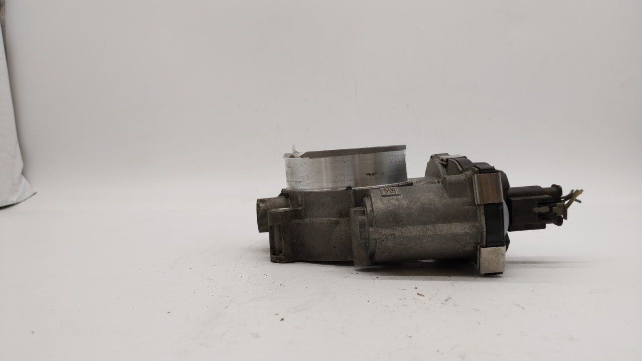 2016-2019 Chevrolet Camaro Throttle Body P/N:12648414 1267 1014 Fits Fits 2016 2017 2018 2019 OEM Used Auto Parts - Oemuseda