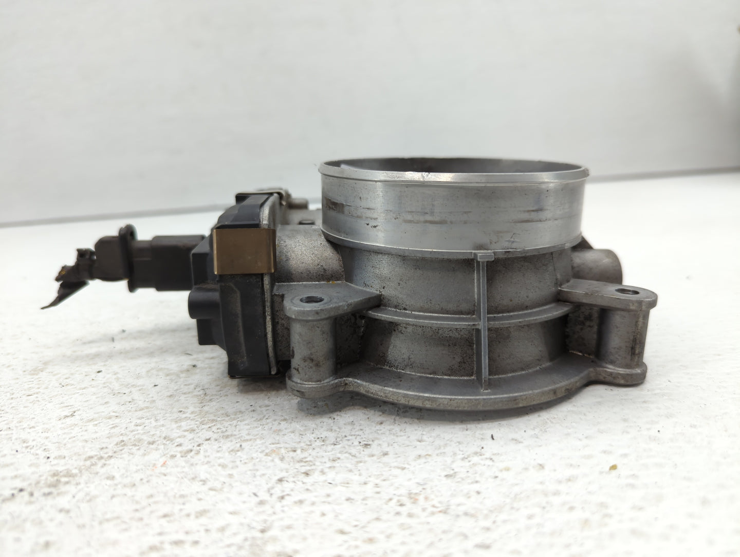 2016-2021 Chevrolet Camaro Throttle Body P/N:12678312 12678223, 12620263 Fits Fits 2014 2015 2016 2017 2018 2019 2020 2021 2