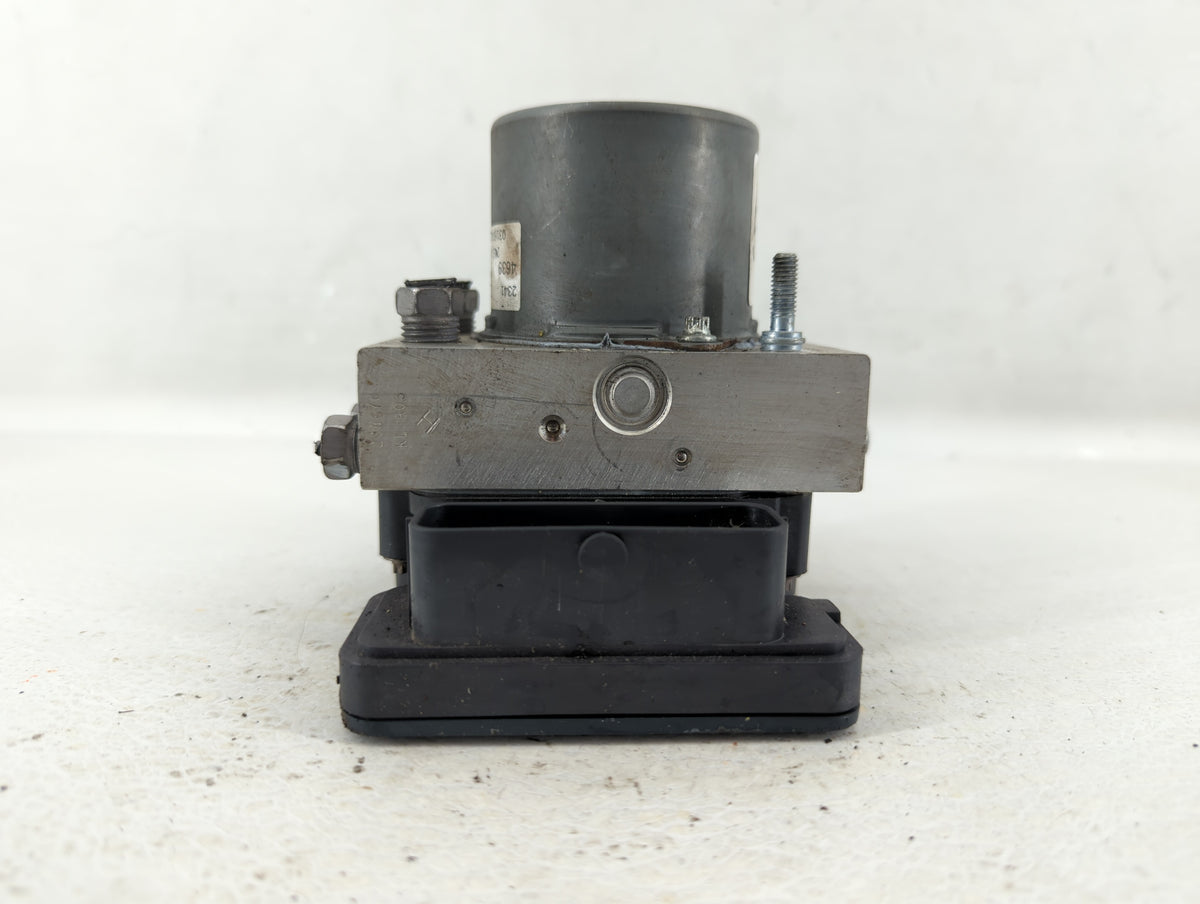 2016 Chevrolet Camaro Anti-Lock Brake ABS Pump Module Actuator OEM P/N:23414639 065055766 Fits OEM Used Auto Parts - Oemused