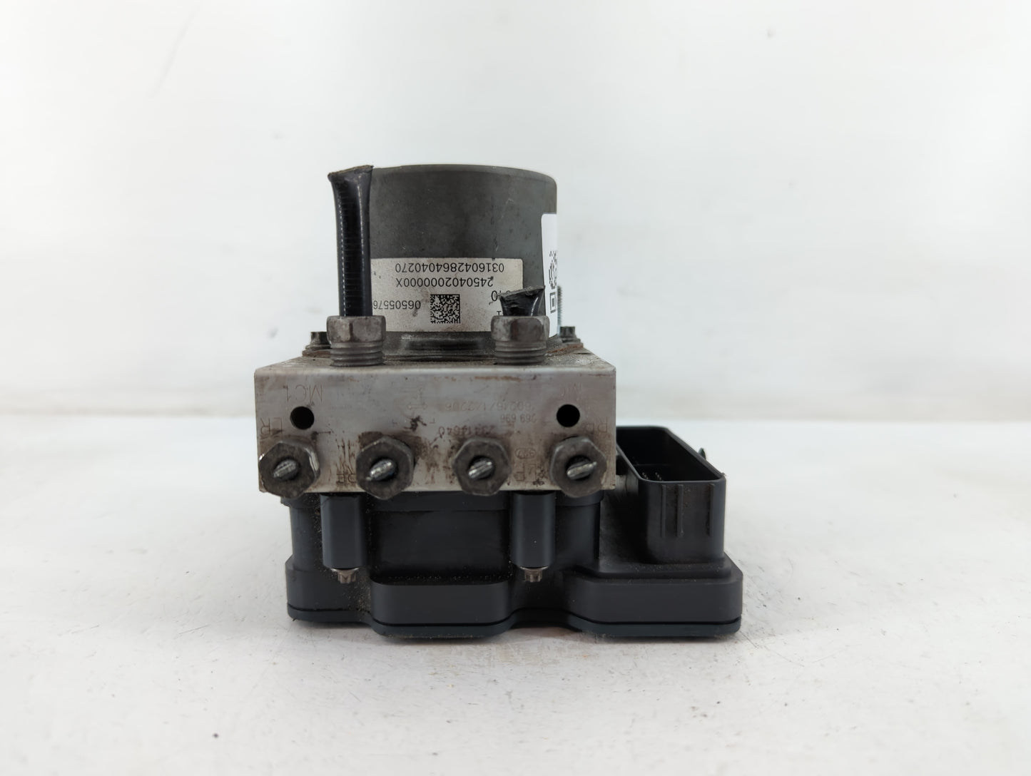 2016 Chevrolet Camaro ABS Pump Control Module Replacement P/N:23414640 Fits OEM Used Auto Parts - Oemusedautoparts1.com