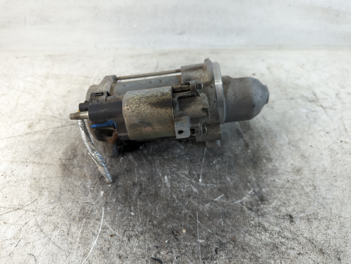 2016-2021 Chevrolet Camaro Car Starter Motor Solenoid OEM P/N:12667974 TN438000-2990 Fits Fits 2016 2017 2018 2019 2020 2021