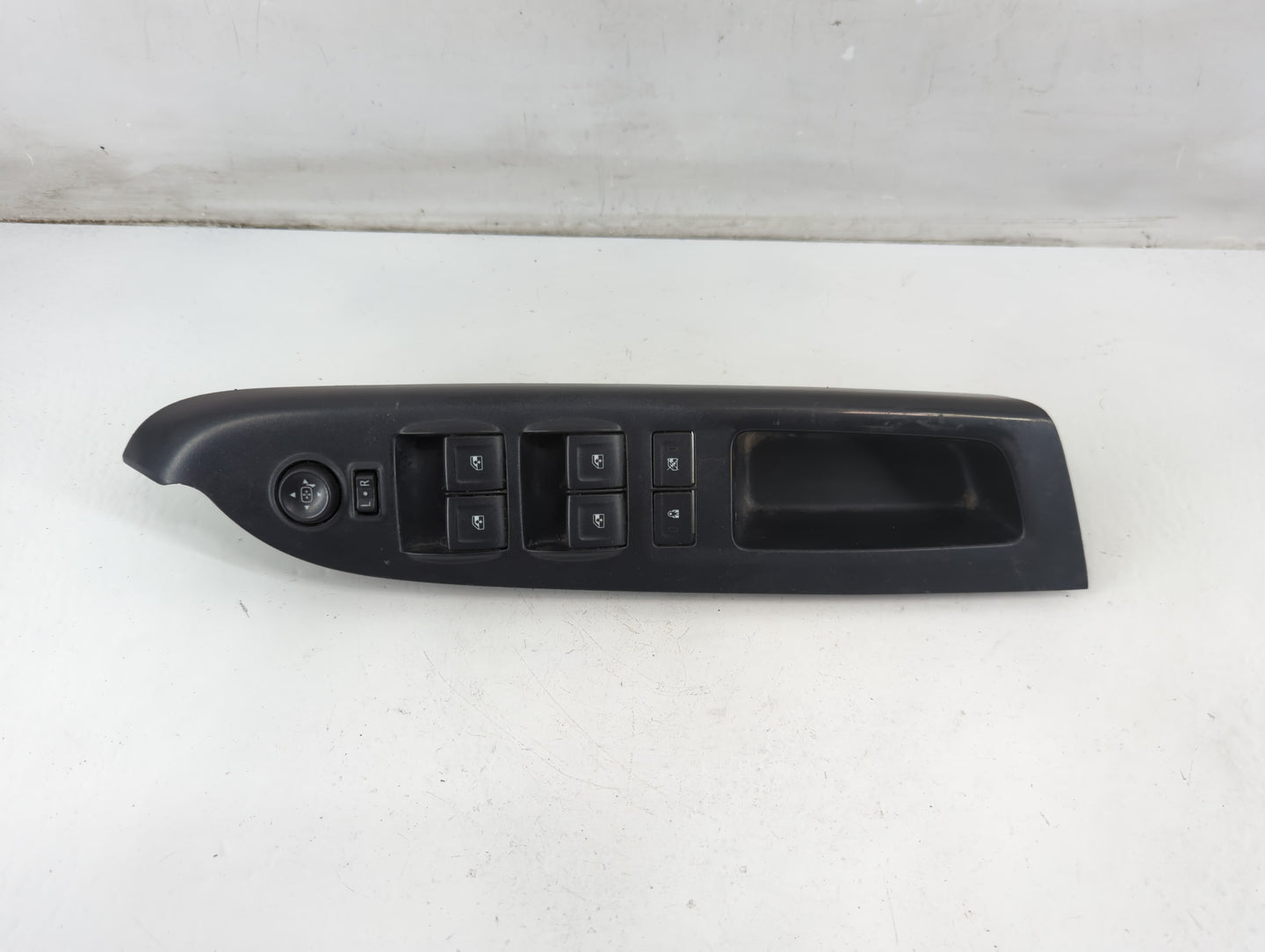 2015-2022 Chevrolet Colorado Master Power Window Switch Replacement Driver Side Left P/N:23427098 Fits OEM Used Auto Parts -